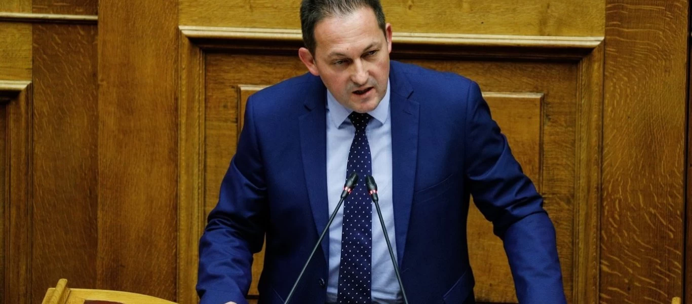 Σ.Πέτσας: «Συζητείται το θέμα του υποχρεωτικού εμβολιασμού των εργαζόμενων στην εστίαση»